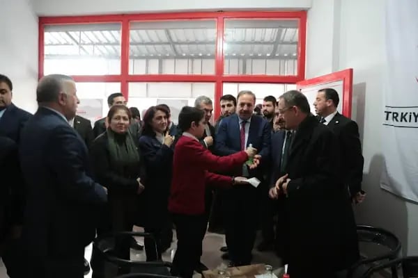 Kızılay-akçakale Şubesi - Resim 4