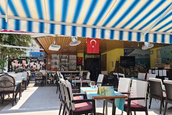 Le Jardin Restaurant - Resim 1