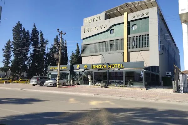 İsnova Airport Hotel (4 yıldız) Antalya Havalimanı ve Anfaş Expo Center Yakınında - Resim 1