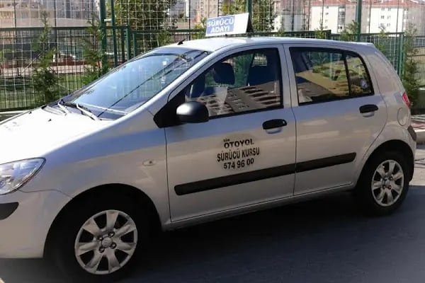 Özel Sür Otoyol Sürücü Kursu - Resim 12