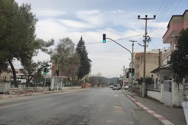 Kemalpaşa Adliyesi - Resim 7