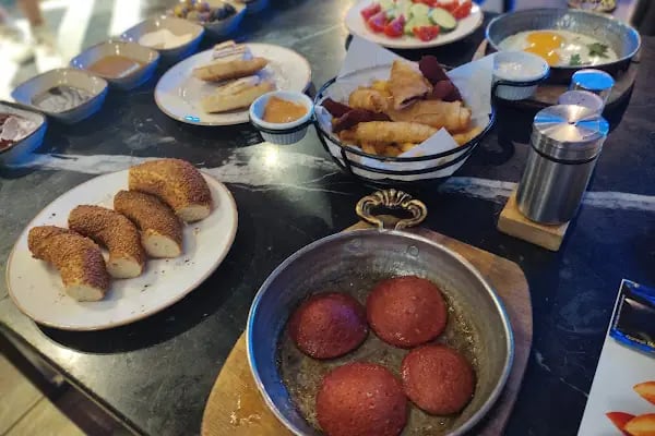 Pandora Cafe Restaurant Güneşli - Resim 6