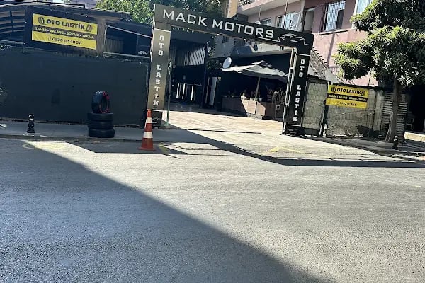 Mack Motors Oto Lastik ve Oto Yıkama - Resim 3