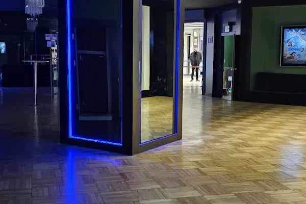 Cine Vip Sinemaları - Resim 4