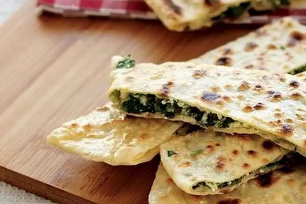 Çevikler sıkma ve börek evi - Resim 2