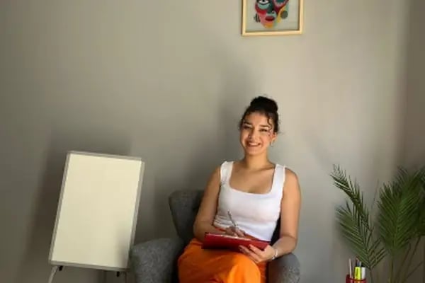 Psikolog Elçim Gülce Güzel - Resim 5