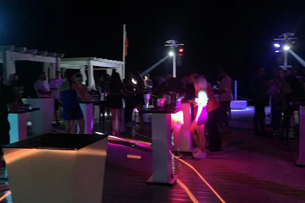 PAUSE CLUB - Resim 10