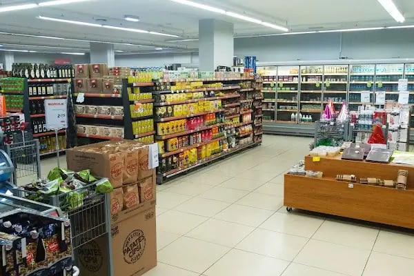 Ra Tekel Bayi &amp; Tobacco Shop - Resim 1