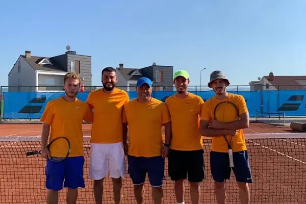 Bursa Yenigün Tenis Kortu - Resim 11
