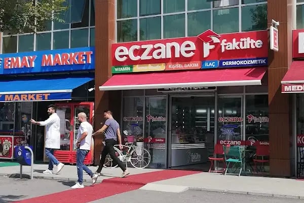 Fakülte Eczanesi - Resim 4