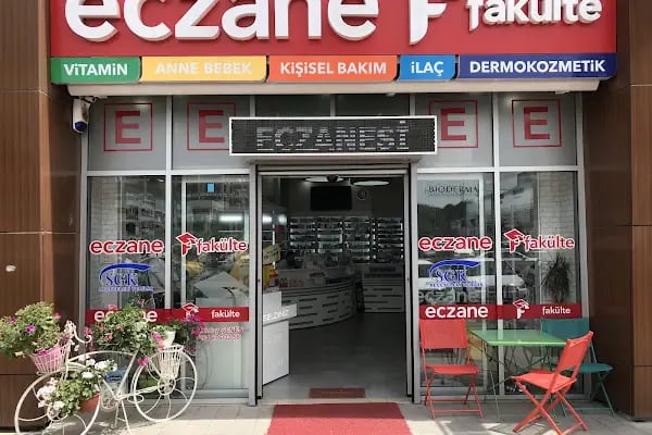 Fakülte Eczanesi - Resim 3