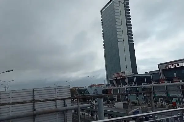Mustafa Kemal Paşa Metrobüs Durağı - Resim 5