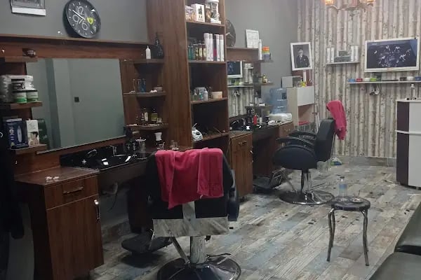 Edirne Erkek Kuaförü (By İsa Kuaför Salonu) - Resim 2