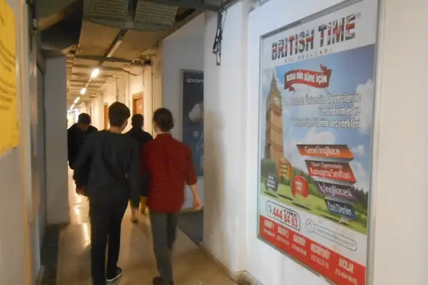 British Time Dil Okulları / İngilizce Kursu - Bakırköy - Resim 12