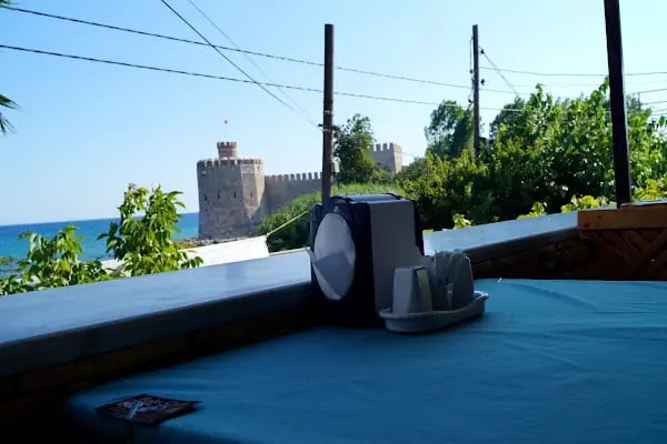 Raks Cafe - Resim 13
