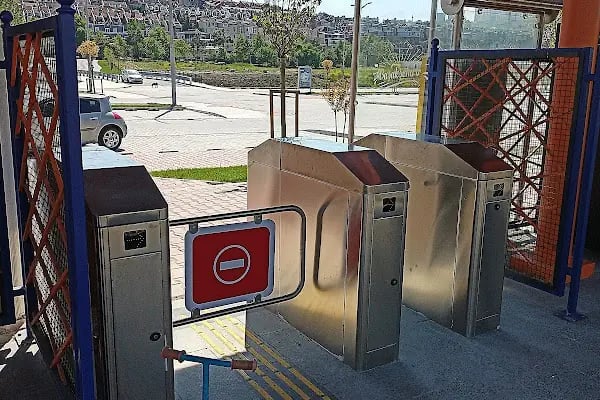 BAHÇEŞEHİR MARMARAY İSTASYONU - Resim 5