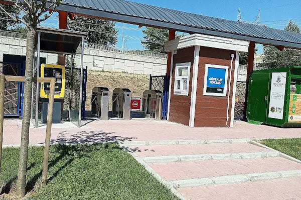 BAHÇEŞEHİR MARMARAY İSTASYONU - Resim 2