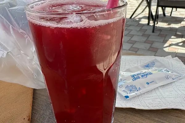Elnade Cafe - Resim 1