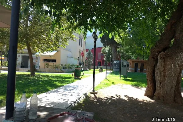 Latife Hanım Köşkü Anı Evi - Resim 15