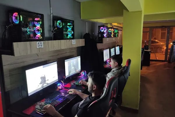 NetPark İnternet ve Gaming Cafe - Resim 2