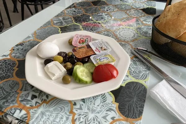 Mesnevi Hotel - Resim 9