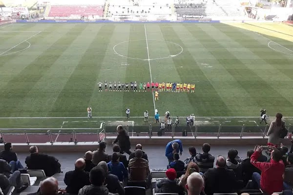 Manisa 19 Mayıs Stadyumu - Resim 8