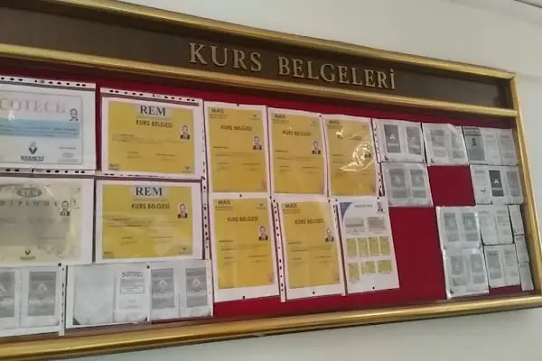 Renault - Dacia İsa-Ufuk Otomotiv Yetkili Servisi Anamur - Resim 19