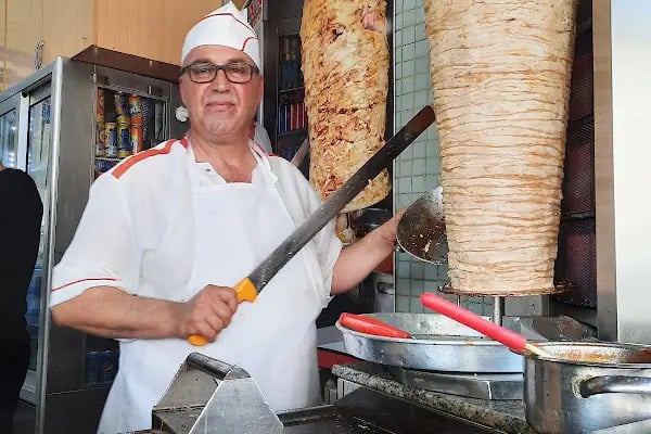 atakan fast food - celal usta - Resim 1