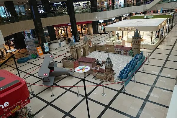 Serdivan Alışveriş Merkezi - Resim 8