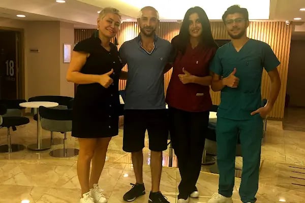 More and More Hair Transplantation And Beauty Clinic - Resim 4