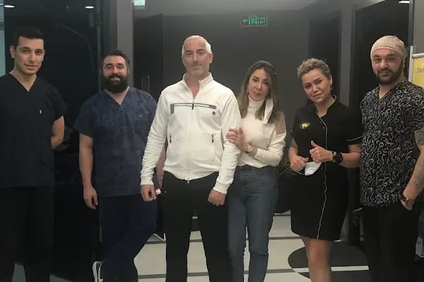 More and More Hair Transplantation And Beauty Clinic - Resim 8