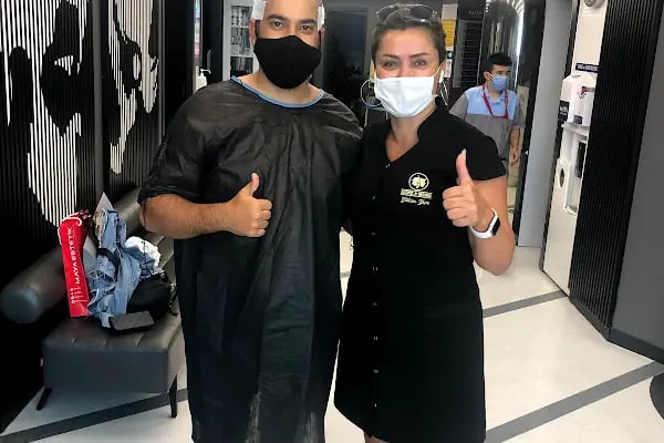 More and More Hair Transplantation And Beauty Clinic - Resim 6