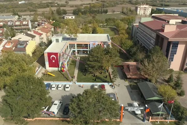 KÜÇÜK ŞEYLER ANAOKULU EDİRNE - Resim 11