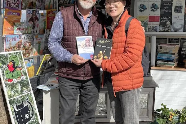 BURGAZADA KİTABEVİ BOOKSHOP - Resim 10