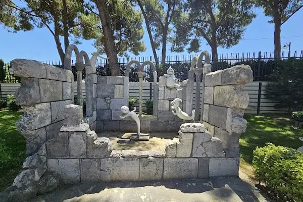 ŞEHZADELER PARK - Resim 15