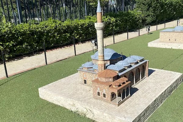ŞEHZADELER PARK - Resim 12