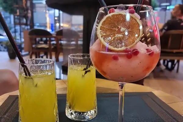 OBA LOUNGE CAFE - Resim 7