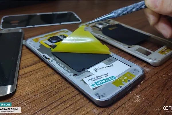 KONGORU - Bilgisayar, Telefon ve Tablet Tamir Servisi - iPhone, iPad ve Laptop - Resim 17