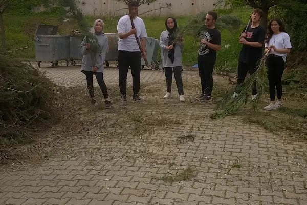 Gürsu Fazıl Hüsnü Dağlarca Anadolu Lisesi - Resim 10