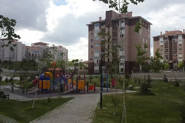 Çalışkanlar İlkokulu - Resim 6