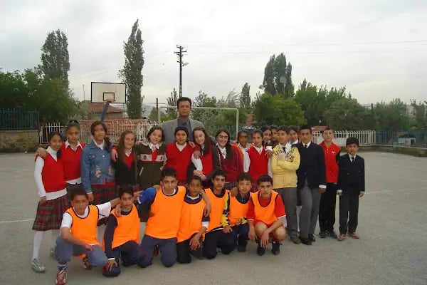 Çalışkanlar İlkokulu - Resim 19