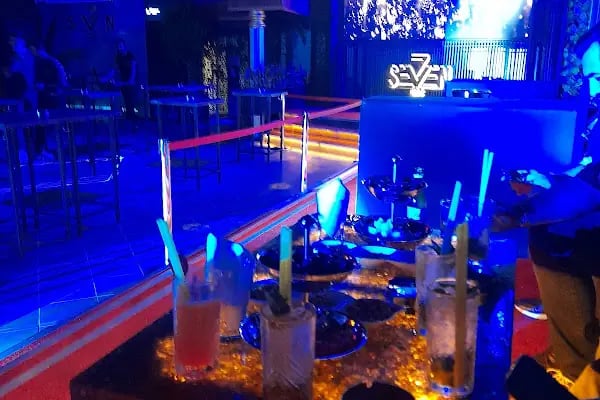 SEVEN SIDE CLUB - Resim 17