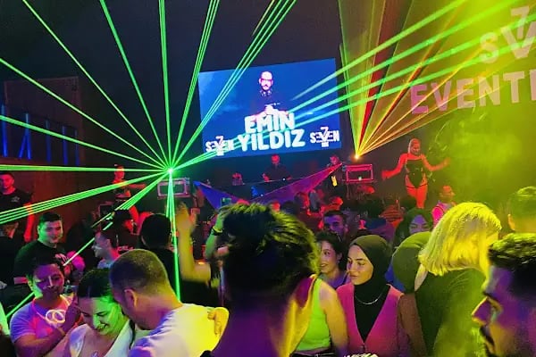 SEVEN SIDE CLUB - Resim 19