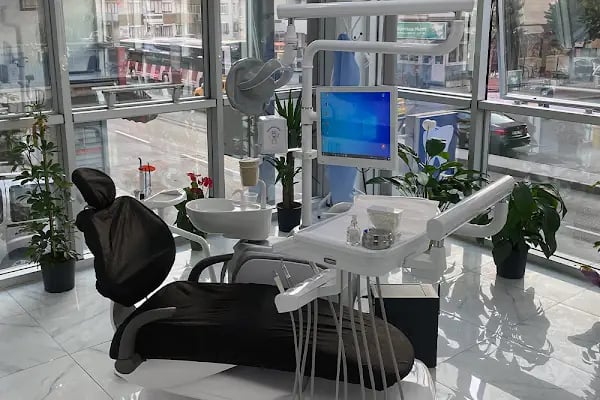 Dentey Klinik Ağız ve Diş Sağlığı Polikliniği - Resim 9