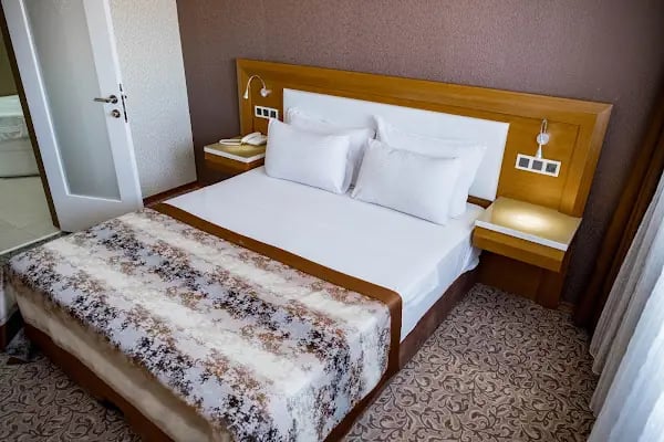 Selçuk Otel - Resim 4