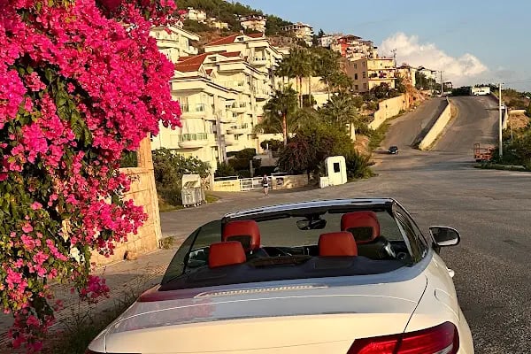 Speedpilot rent a car. - Resim 7