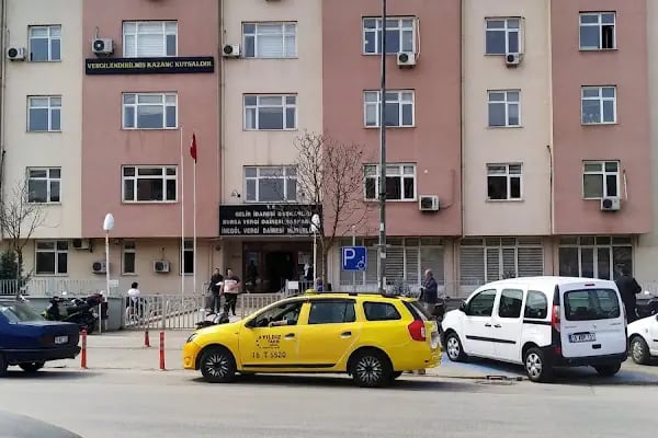 İnegöl Vergi Dairesi - Resim 3