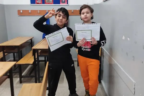 Vali cahit bayar ilköğretim okulu - Resim 3