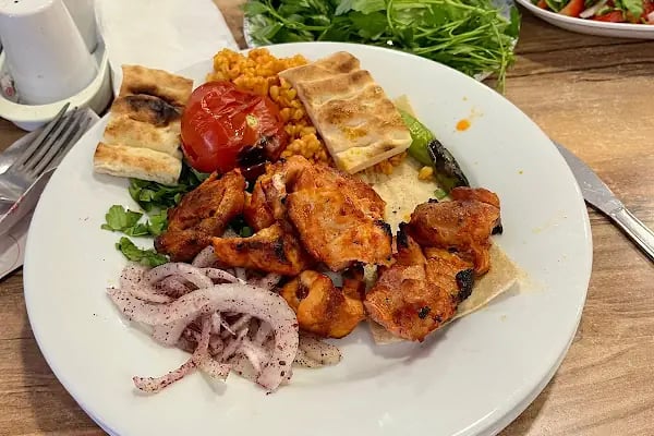 Demre ipek Restaurant Izgara Pide Lahmacun Et Döner Sulu Yemek - Resim 4