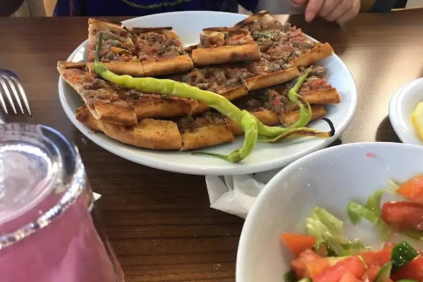 Azim Pide salonu - Resim 16